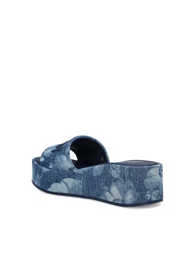 Fendi Sunny Slides With Open Toe And Platform Sole