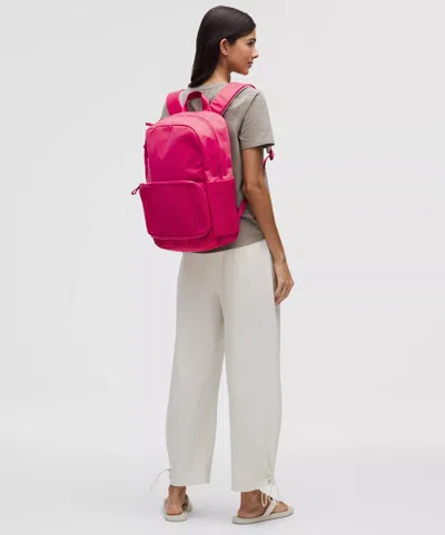 Lululemon - Everywhere Backpack 22l - Pink/raspberry Coulis/sheer Oak