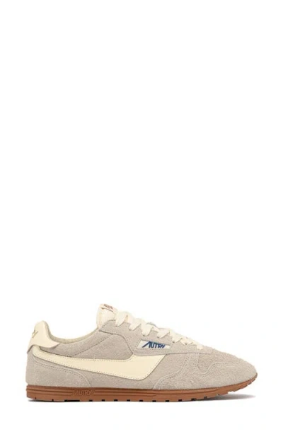Autry "windspin" Low Sneaker In Neutrals