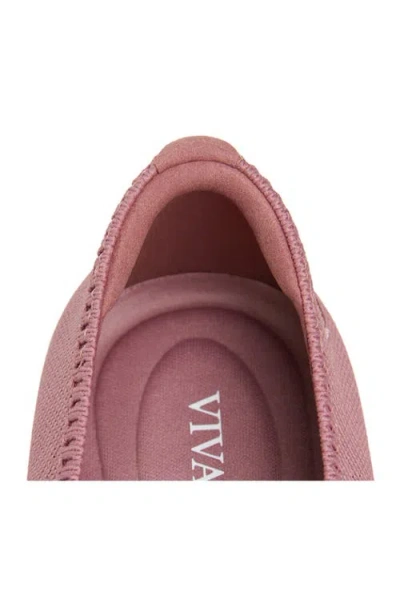 Vivaia Pointed-toe Ballet Flats