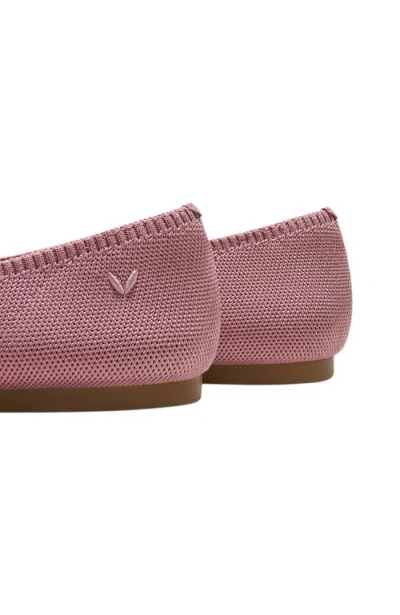 Vivaia Pointed-toe Ballet Flats