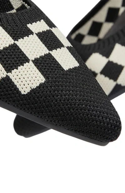 Vivaia Pointed-toe Ballet Flats