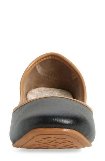 Fuchsia Classic Black Basic Jutti Flat