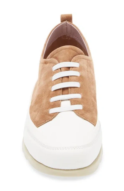 The Flexx Lena Slip-on Sneaker