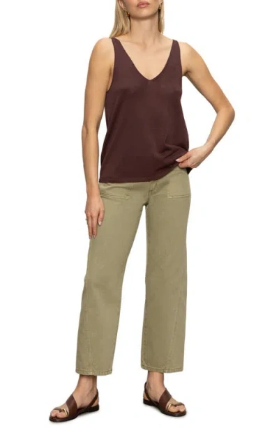 Sanctuary Women's V-neck Sleeveless Pullover Sweater In Brown