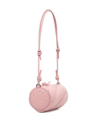 填充皮质斜挎包