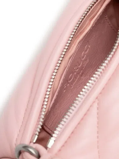 填充皮质斜挎包