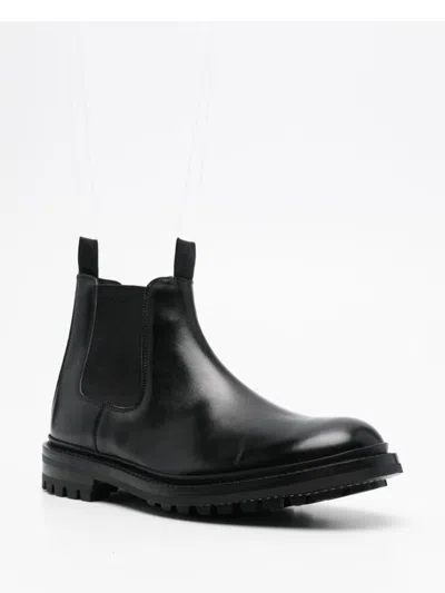 Tricker's Stephen Beatles Low Commando Sole Shoes