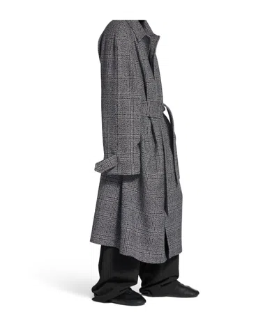Balenciaga Vintage Checked Wool One Layer Raglan Coat Clothing In Black