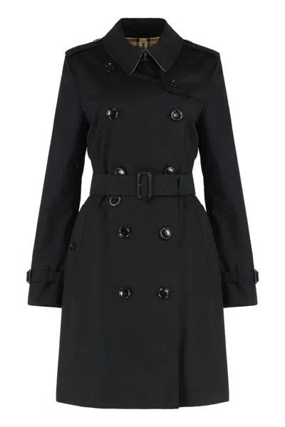 Burberry Waterloo Heritage Double-breasted Trench Coat In Black