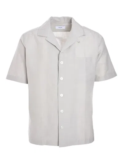 短袖排扣衬衫