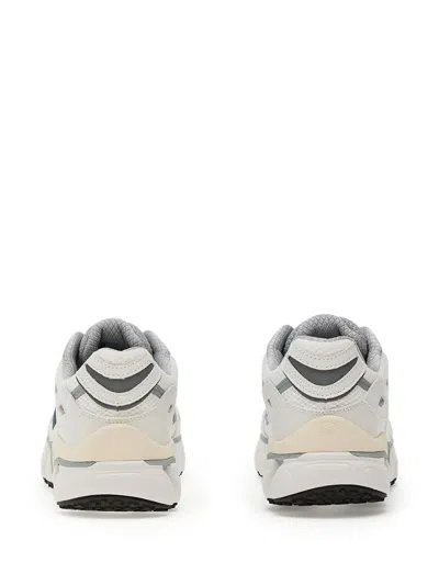 SUPER FULCRUM 运动鞋