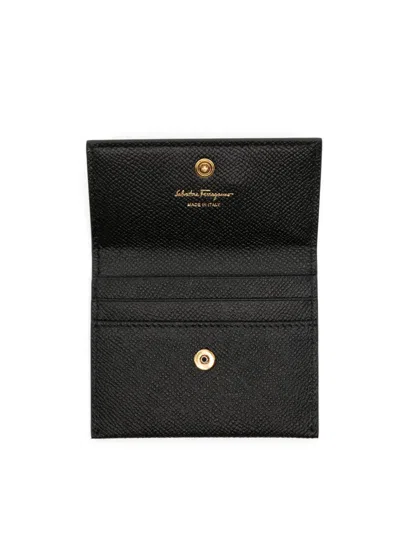 Ferragamo Gancini Tri-fold Leather Wallet In Black