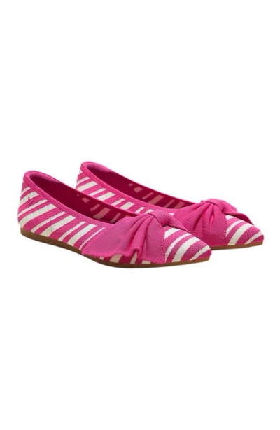Vivaia Pointed-toe Bow Flats