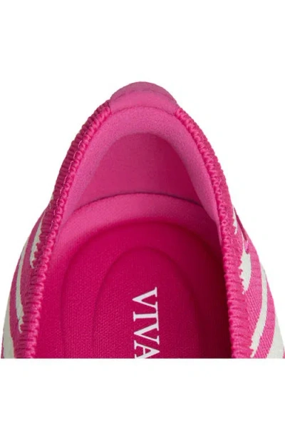 Vivaia Pointed-toe Bow Flats