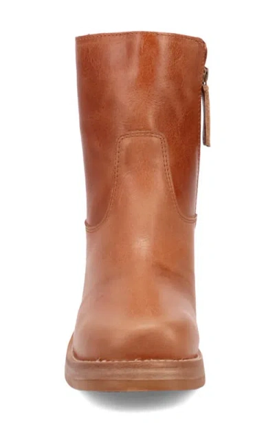 Dingo Roxy Bootie In Red