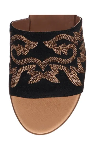 Dingo Lasso Sandal In Black