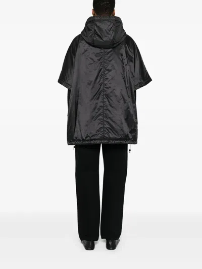 Max Mara Padded Cape With Hood In Water-repellent Canvas In Black