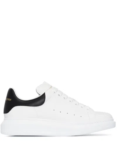 Alexander Mcqueen White And Black Low-top Sneakers With Chunky Sole And Contrasting Heel Tab In Leather Man