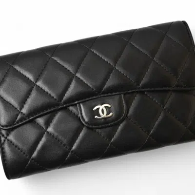 Pre-owned Chanel Black Leather Wallet (tri-fold) ()