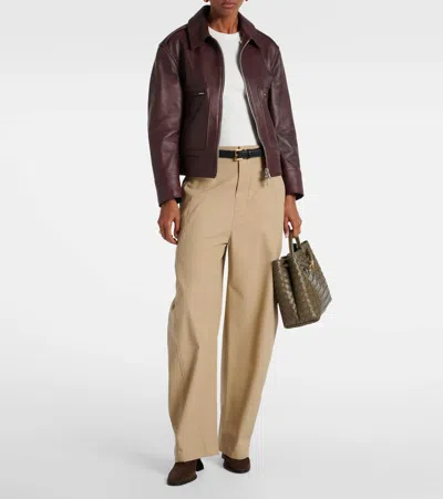 Bottega Veneta Andiamo Intrecciato Medium Leather Tote Bag In Green