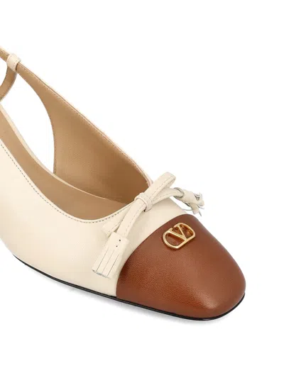 Valentino Leather Valet Du Roi Slingback Heels 60 In Nude