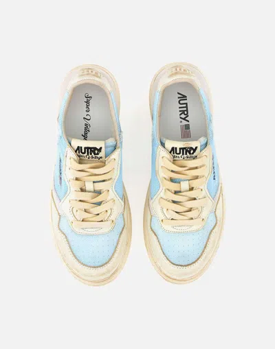 Autry Medalist Low Super Vintage Sneakers