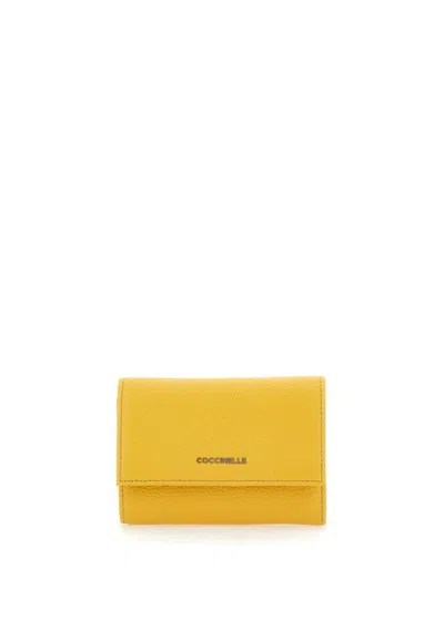 Coccinelle Chic Leather Green Wallet With Multiple Compartments