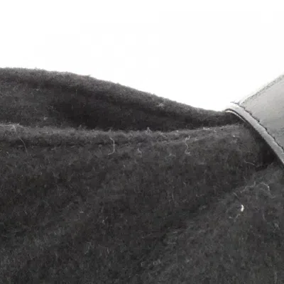 Pre-owned Fendi Black Felt Shoulder Bag ()