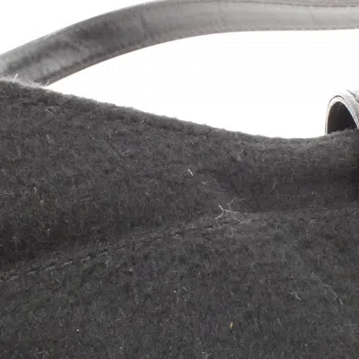 Pre-owned Fendi Black Felt Shoulder Bag ()