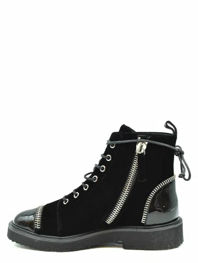 Giuseppe Zanotti Booties In Black
