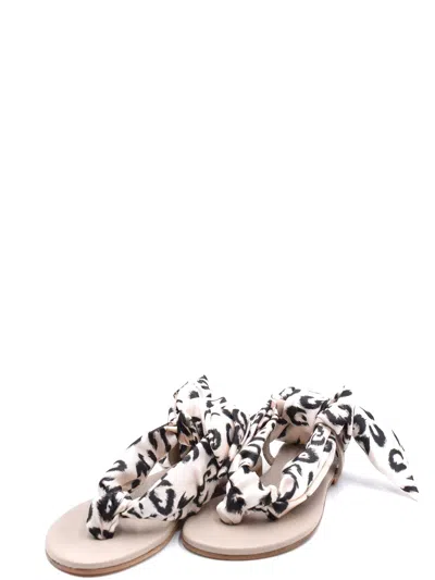 Avec Modération Avec Moderation Flip-flops In Animal Print