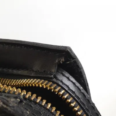 Pre-owned Louis Vuitton Black Leather Shoulder Bag ()