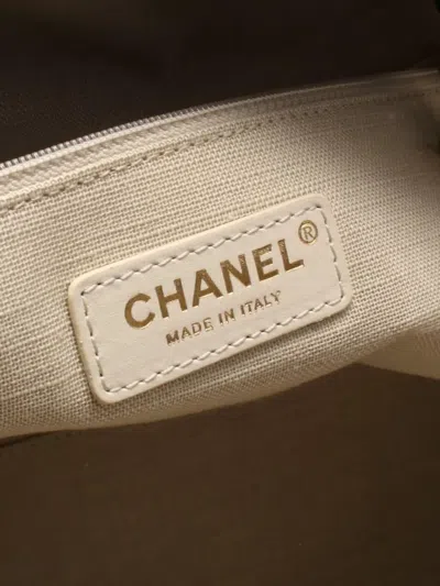 Pre-owned Chanel 2010s Deauville Shoulder Bag