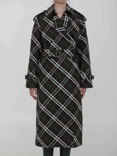 Burberry Women Long Trench Coat In Cotton Blend