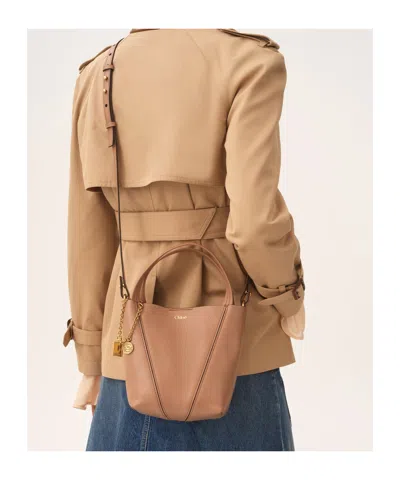 Chloé Chloè Spin Small Leather Tote Bag In Neutral