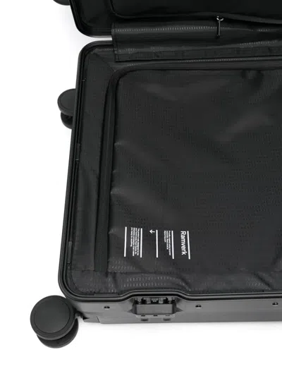 Db Medium Ramverk Pro Check-in Suitcase