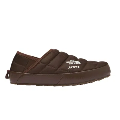 Pre-owned The North Face Skims X Wmns Thermoball Traction Mule 5 'cocoa'