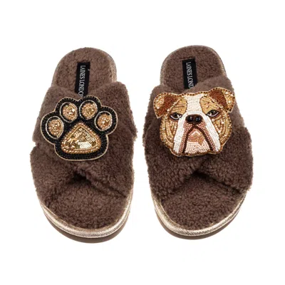 Laines London Women's Brown / Neutrals Laines Neutral Boucle Slippers With Mr Beefy The Bulldog & Paw Brooches - M