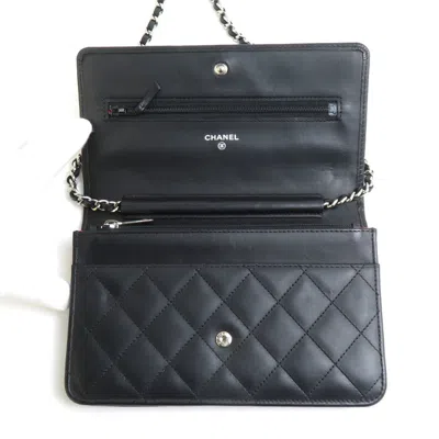 Pre-owned Chanel Black Leather Patent Leather Shoulder Bag ()