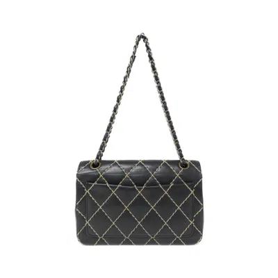 Pre-owned Chanel Wild Stitch Beige Black Leather Shoulder Bag ()