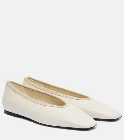 Totême Minimalist Croc-embossed Patent Leather Ballerina Flats