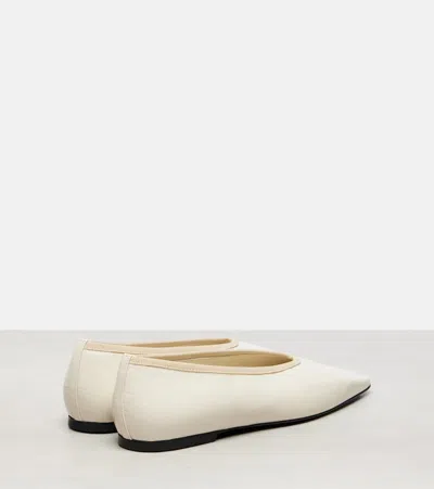 Totême Minimalist Croc-embossed Patent Leather Ballerina Flats