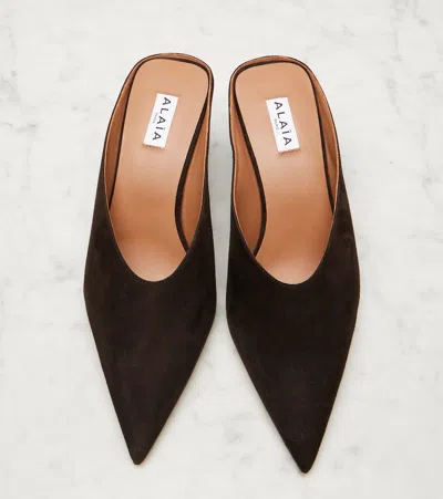 Alaïa 75 Suede Point-toe Wedge Mules In Brown
