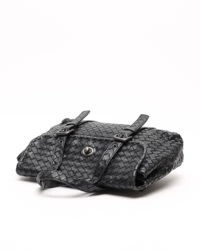 Bottega Veneta Intrecciato Handbag In Black