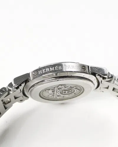 Pre-owned Hermes Hermès Clipper 24mm Ref Cl4.210 In White
