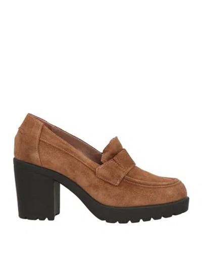 Romagnoli Woman Loafers Khaki Size 8 Leather In Sand