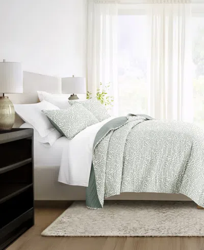 Ienjoy Home Tossed Ferns Reversible 2-pc. Quilt Set, Twin/twin Xl