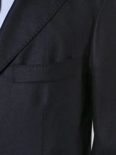 三纽扣西装夹克