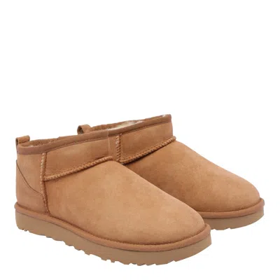 Ugg Boots In Brown